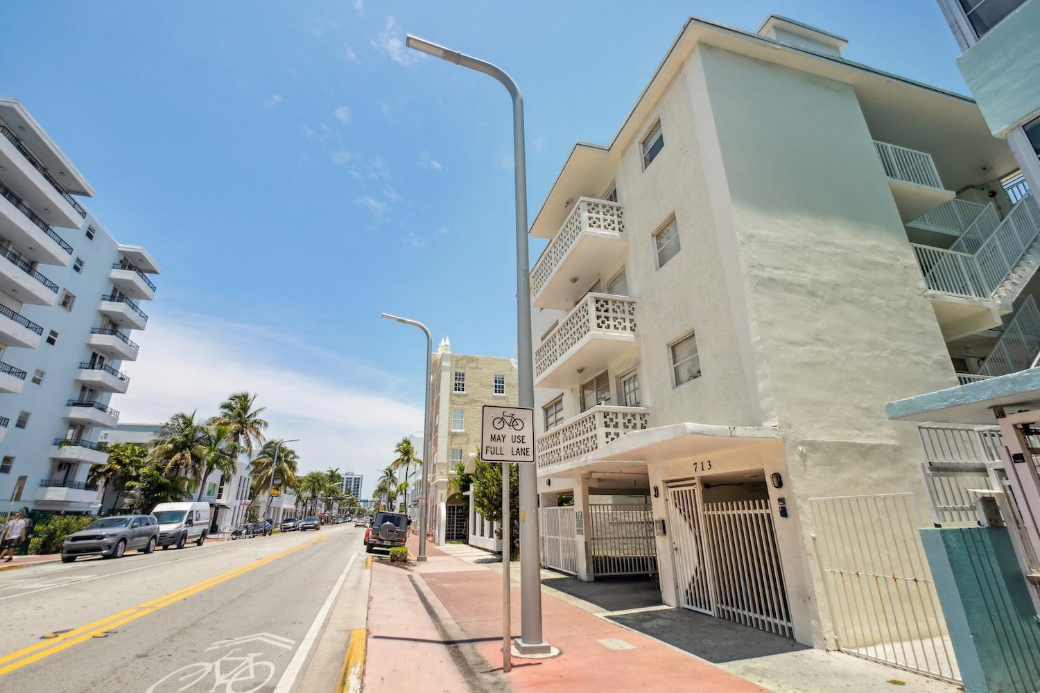 713 Miami Beach Apartments Værelse billede